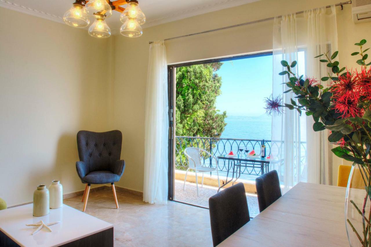 T8 Apartment On The Beach Benitses  Exteriör bild
